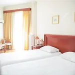 Ξενοδοχείο Tzaki & Restaurant Πάτρα