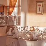 Ξενοδοχείο Tzaki & Restaurant 3*