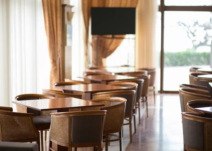 Szálloda Tzaki & Restaurant 3*