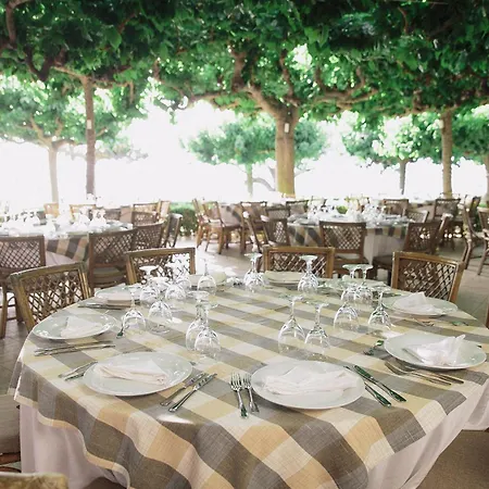 Tzaki & Restaurant Patras