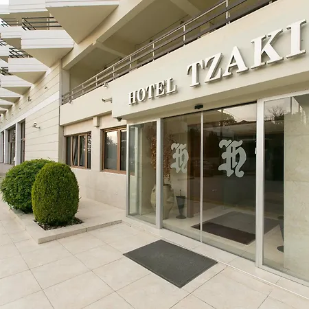 Hotel Tzaki & Restaurant 3*