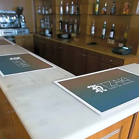 酒店 Tzaki & Restaurant 3*