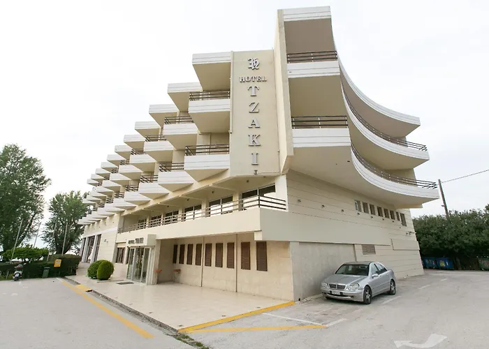 Tzaki & Restaurant Ξενοδοχείο Πάτρα